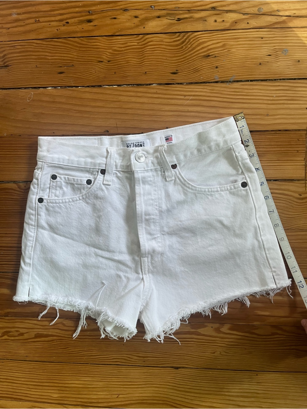 Re/Done The Breezy Shorts in Crema - Picture 2 of 5